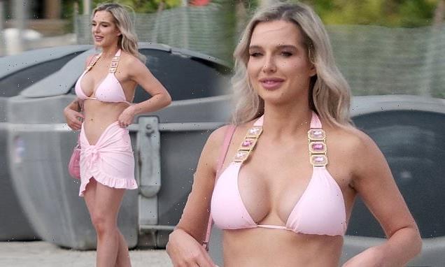 Helen Flanagan Shows Off Her Cleavage In A Skimpy Pink Bikini Hot