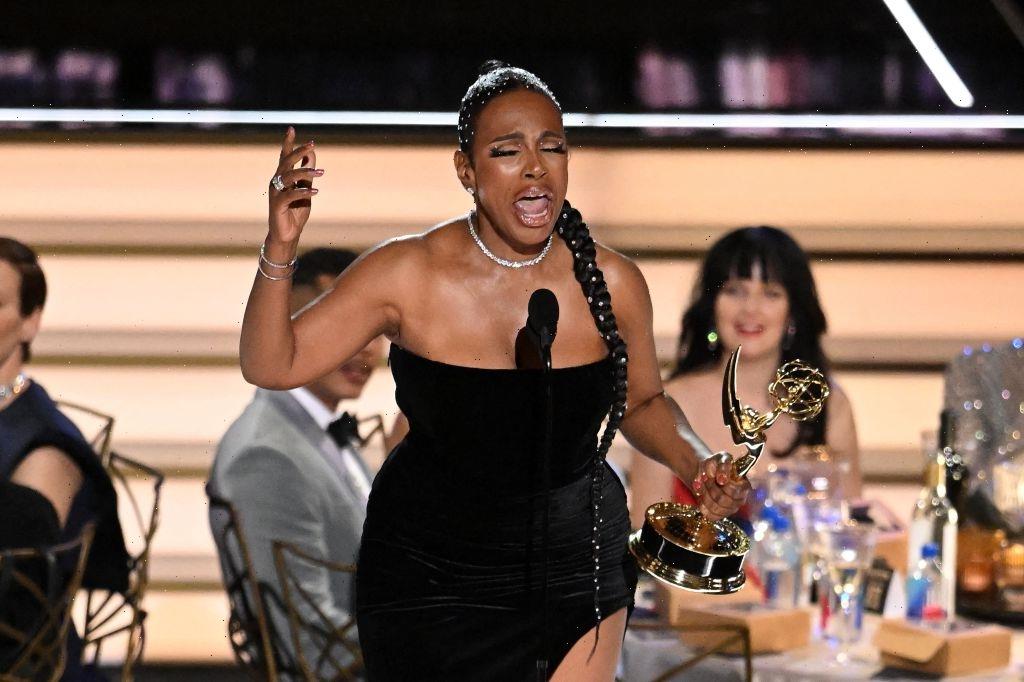 Sheryl Lee Ralph Sings Her Speech After Winning Supporting Actress ...