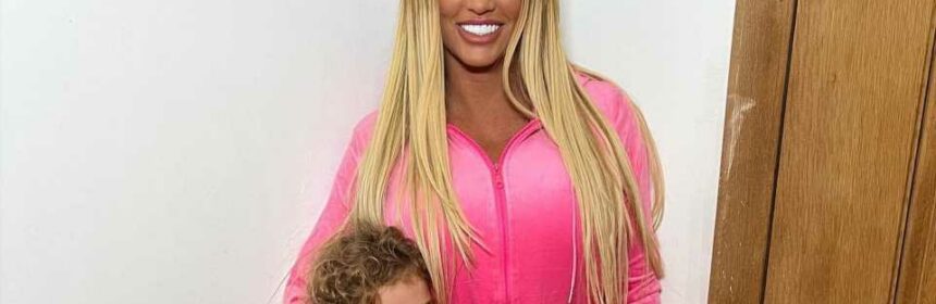 Katie Price Films Daughter Bunny’s Makeup Tutorial Hours After Being Slammed For Using Filter On