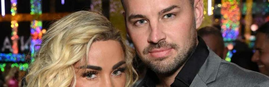 Katie Prices Ex Carl Woods Takes A Nasty Swipe As She Declares Herself