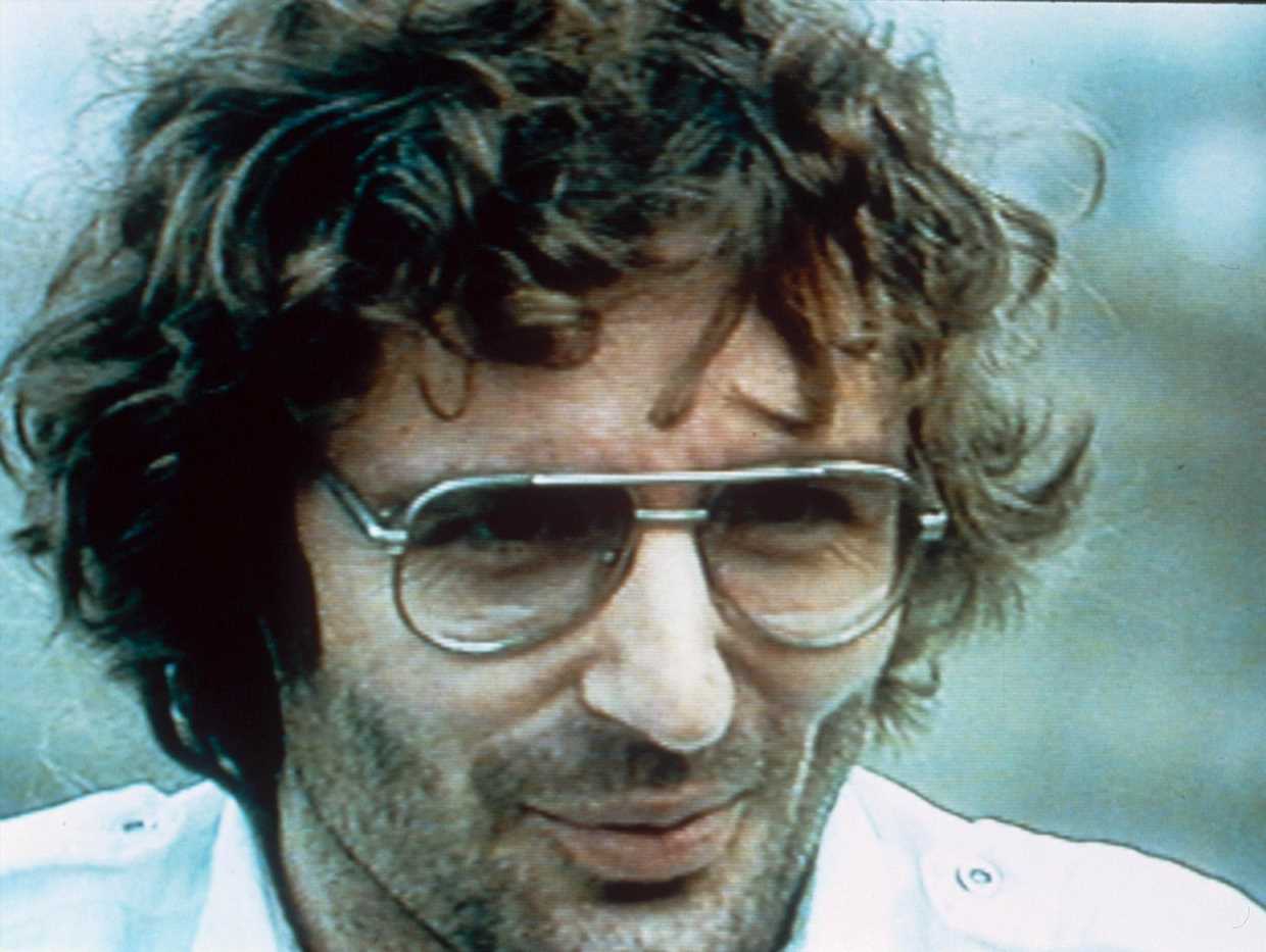 Who was David Koresh, when was the Waco Siege and how many Brits joined